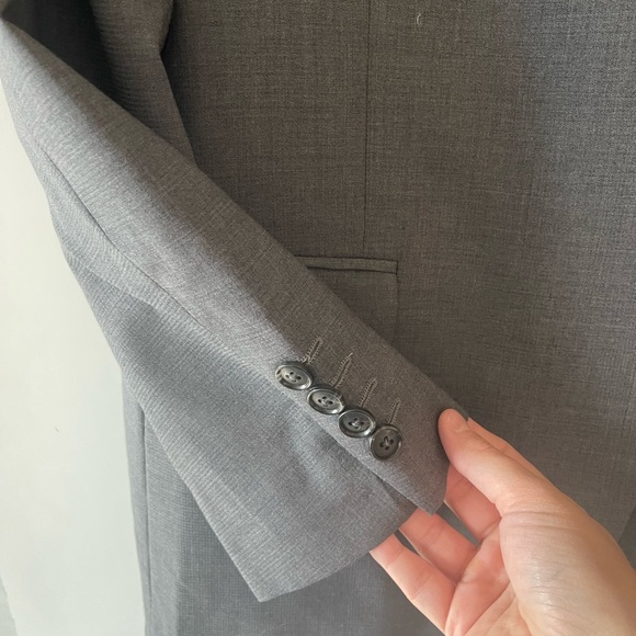 Marc Anthony suit jacket - Picture 2 of 11